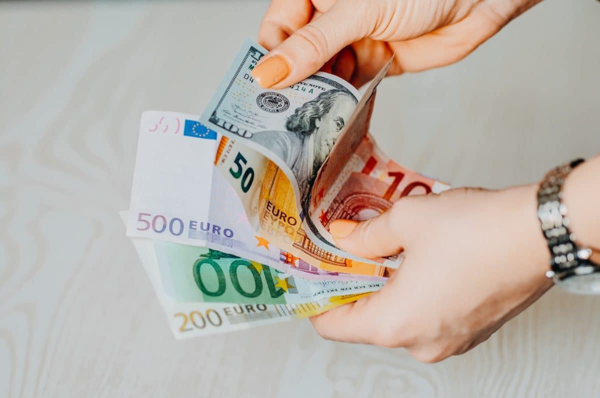 Vermögensaufbau leicht gemacht - Unfuck your Finances