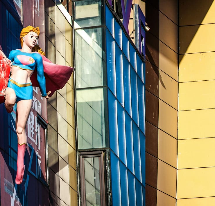 supergirl statue
